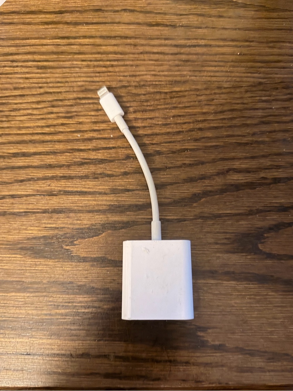 White Lightning to HDMI Adapter Cable